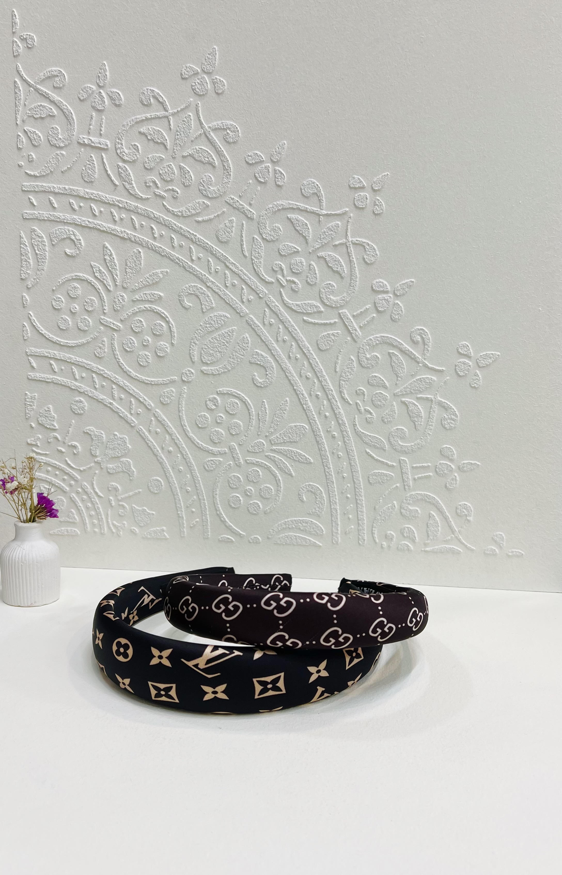 تل برند Lv, Gucci, fendi